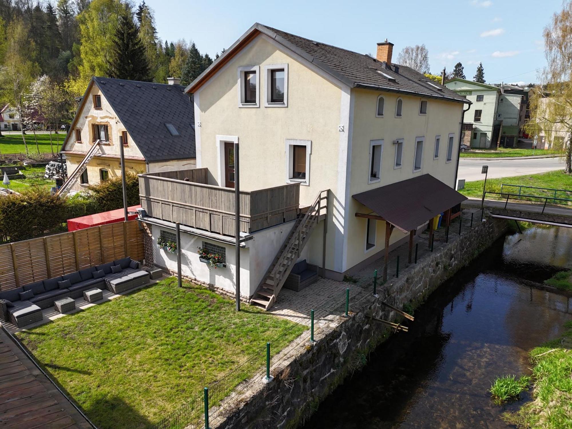 Feelmountains Hotel Teplice nad Metují Exterior foto